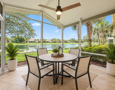 211 River Bluff Lane - Photo Thumbnail 2
