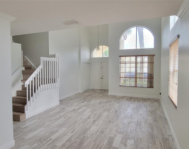 728 Nw 156th Avenue - Photo Thumbnail 2