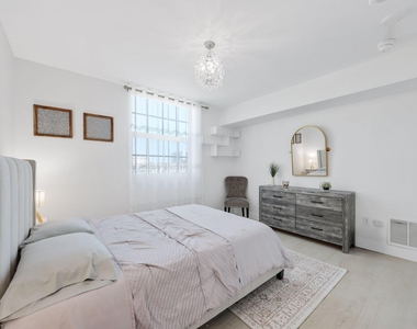 610 Clematis Street - Photo Thumbnail 23