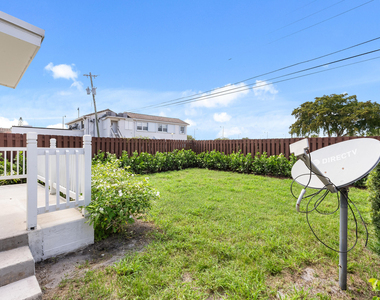 517 55th Street - Photo Thumbnail 8