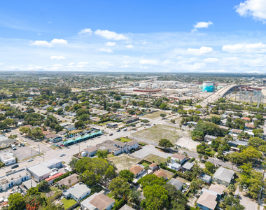 517 55th Street - Photo Thumbnail 37