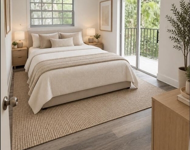 1052 Nw 4th Street - Photo Thumbnail 42