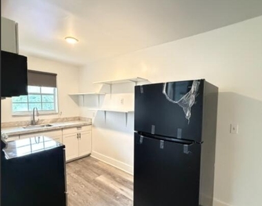1052 Nw 4th Street - Photo Thumbnail 30