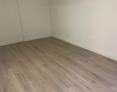 2530 Nw 87th Lane - Photo Thumbnail 35