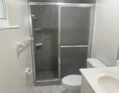 2530 Nw 87th Lane - Photo Thumbnail 19