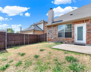 13270 Roadster Drive - Photo Thumbnail 31