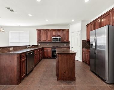 13270 Roadster Drive - Photo Thumbnail 6