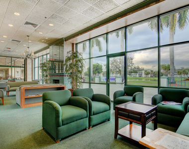 4602 Ne Martinique Way - Photo Thumbnail 86