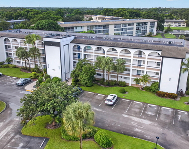 4602 Ne Martinique Way - Photo Thumbnail 30