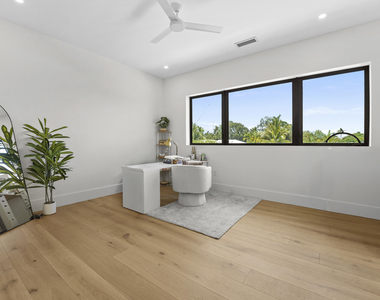 1317 Tangelo Isle - Photo Thumbnail 33