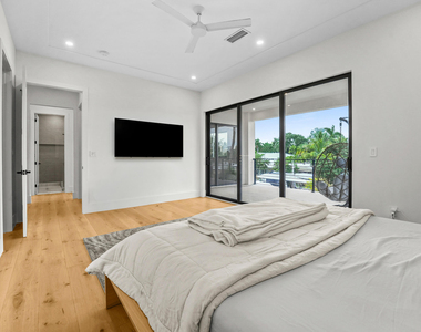 1317 Tangelo Isle - Photo Thumbnail 43