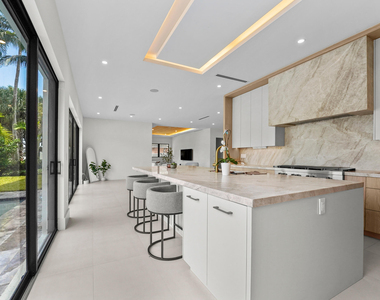 1317 Tangelo Isle - Photo Thumbnail 13