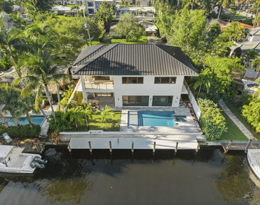 1317 Tangelo Isle - Photo Thumbnail 3