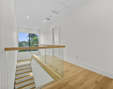 1317 Tangelo Isle - Photo Thumbnail 31