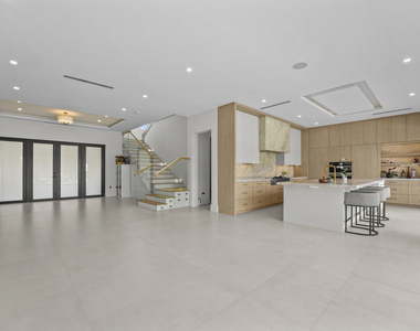 1317 Tangelo Isle - Photo Thumbnail 10
