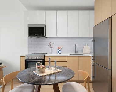 Willoughby Ave & Emerson Pl - Photo Thumbnail 1