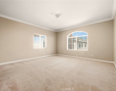 1115 Fairview - Photo Thumbnail 13