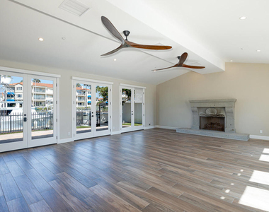 4211 W Hemlock Street - Photo Thumbnail 6