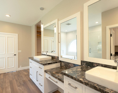 4211 W Hemlock Street - Photo Thumbnail 44