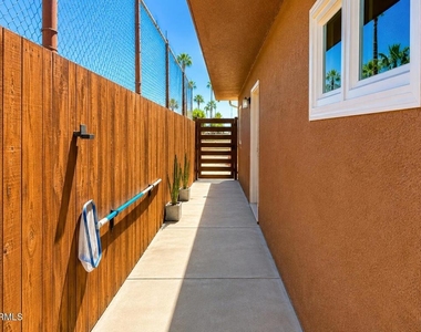 46265 Burroweed Lane - Photo Thumbnail 5
