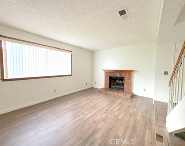 2840 Oak Creek Drive - Photo Thumbnail 1
