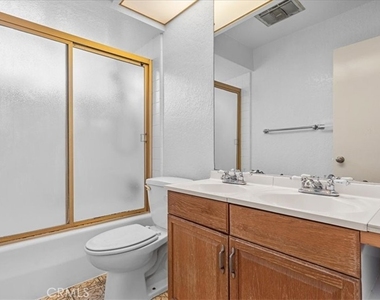 20456 Tam Oshanter Drive - Photo Thumbnail 10