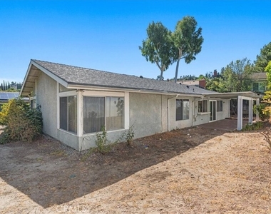 20456 Tam Oshanter Drive - Photo Thumbnail 15