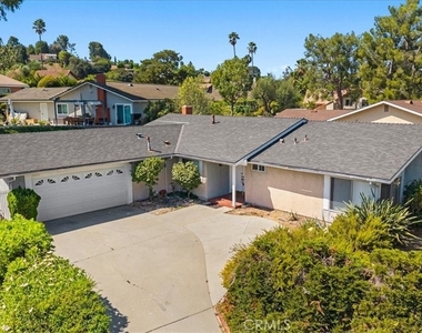 20456 Tam Oshanter Drive - Photo Thumbnail 16