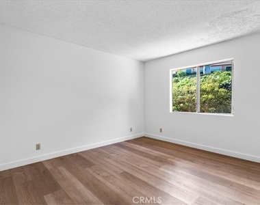 20456 Tam Oshanter Drive - Photo Thumbnail 12