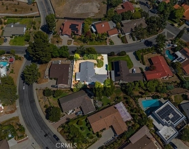 20456 Tam Oshanter Drive - Photo Thumbnail 22