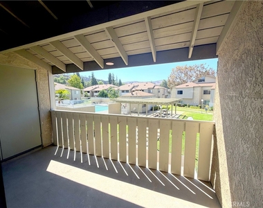 34 Carriage Way - Photo Thumbnail 22