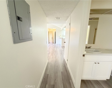 34 Carriage Way - Photo Thumbnail 17