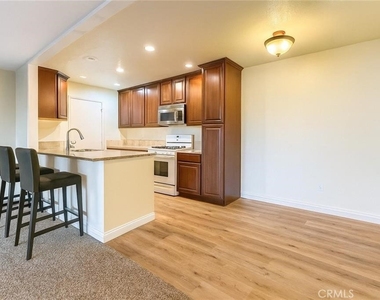 4466 Lidia Court - Photo Thumbnail 6