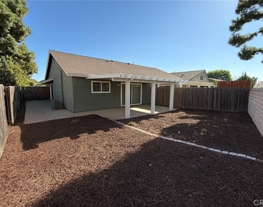 4466 Lidia Court - Photo Thumbnail 17