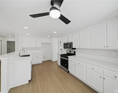 30055 Calle Belcanto - Photo Thumbnail 13