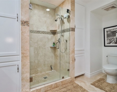 4658 Tam Oshanter Drive - Photo Thumbnail 33