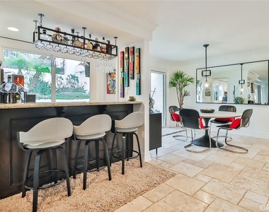 4658 Tam Oshanter Drive - Photo Thumbnail 10