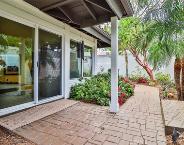 4658 Tam Oshanter Drive - Photo Thumbnail 54