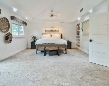 4658 Tam Oshanter Drive - Photo Thumbnail 34