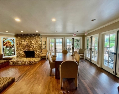 8840 Villa La Jolla Drive - Photo Thumbnail 17
