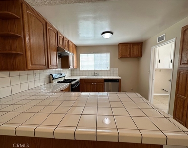 23740 Welby Way - Photo Thumbnail 5