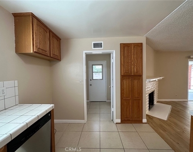 23740 Welby Way - Photo Thumbnail 7
