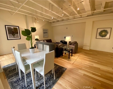 312 W 5th Street - Photo Thumbnail 4