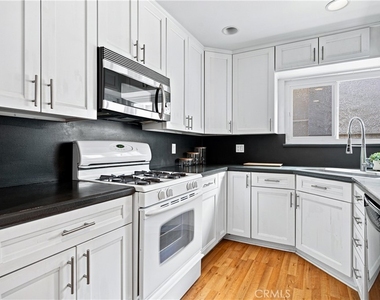 4675 Willis - Photo Thumbnail 11