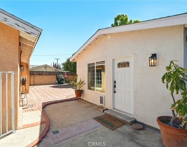 16516 Index Street - Photo Thumbnail 1