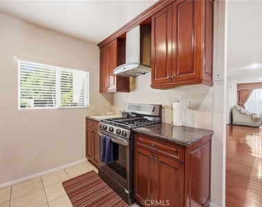 22248 Leadwell - Photo Thumbnail 19