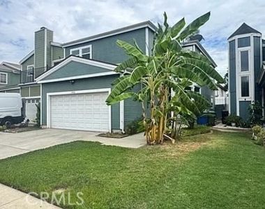 14726 Tupper - Photo Thumbnail 1