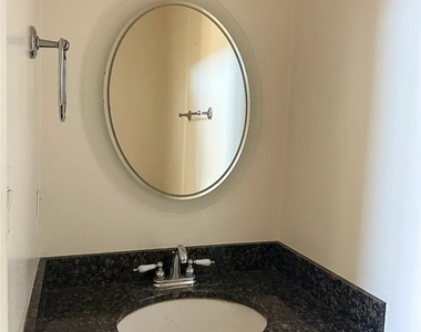 14726 Tupper - Photo Thumbnail 14