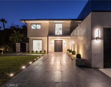 2125 Ashington Drive - Photo Thumbnail 2