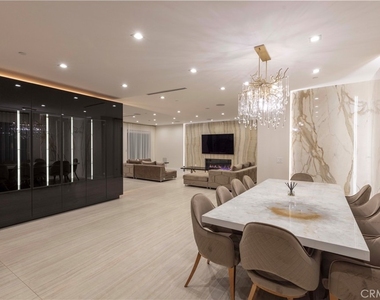 2125 Ashington Drive - Photo Thumbnail 6
